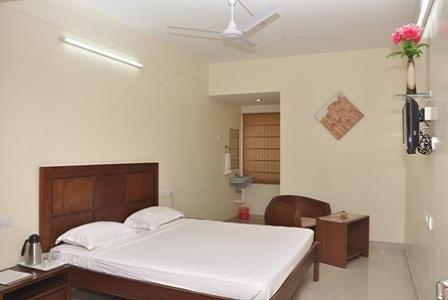 Hotel Rithanns Karumathampatti Karumattampatti Pokoj fotografie