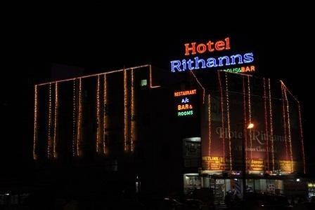 Hotel Rithanns Karumathampatti Karumattampatti Exteriér fotografie